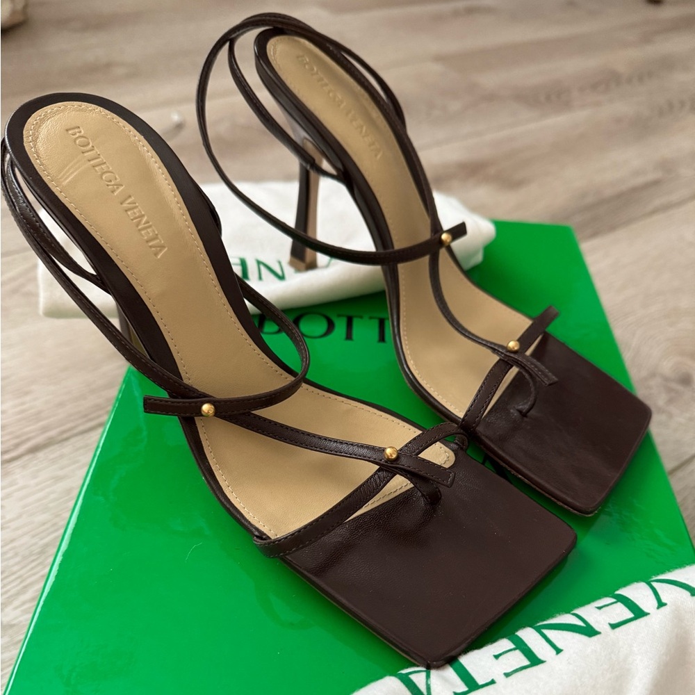 Bottega Veneta stretch sandal lounge heel